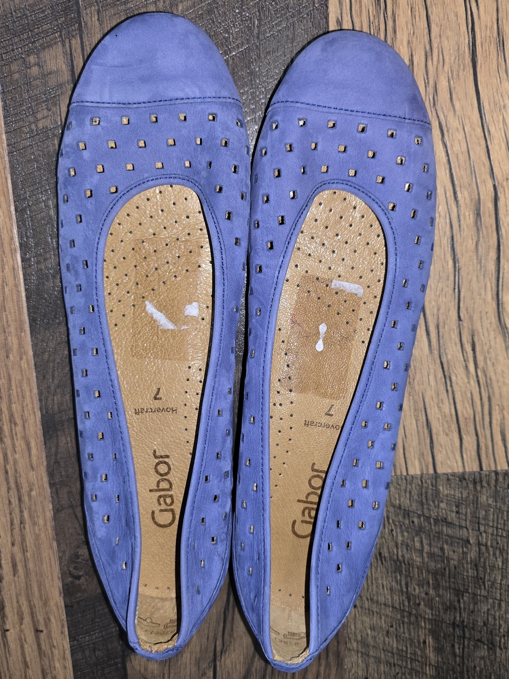 Gabor Hovercraft Perforated Suede Ballet Flats Blue US 7